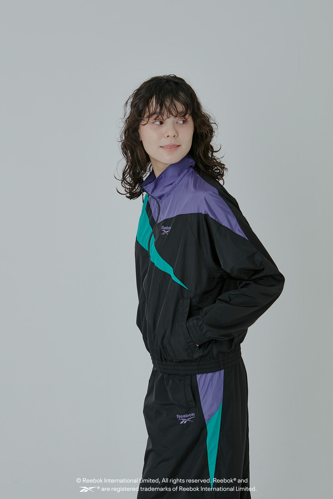 CLASSIC VECTOR SHORT JACKET / リーボック クラッシック ベクター ショートジャケット
