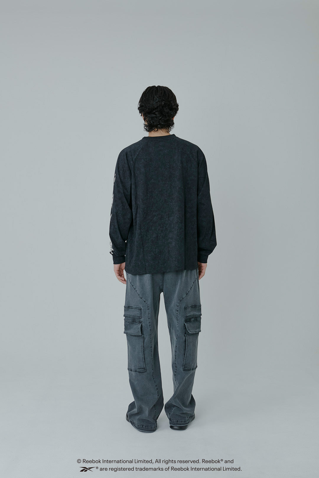 ESSENTIAL TRACK STAR L/S TEE リーボック エッセンシャル L/S-T EE