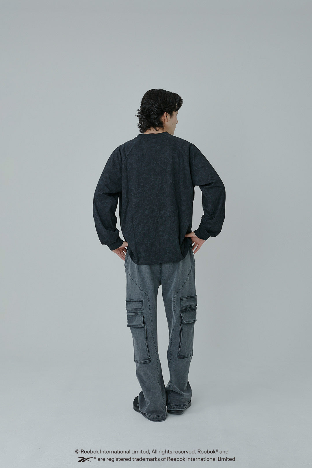 ESSENTIAL TRACK STAR L/S TEE リーボック エッセンシャル L/S-T EE