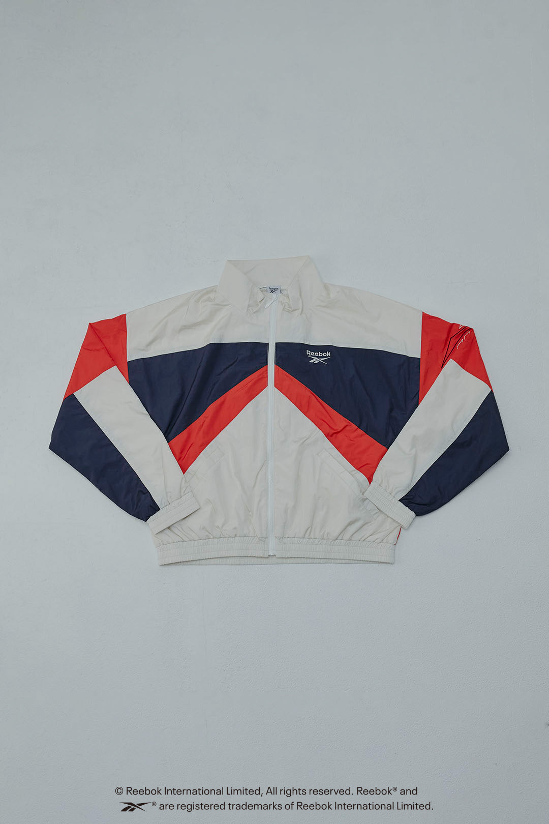 CLASSIC TRACK WIND WOMAN JACKET / リーボック クラッシック ウィンドジャケット