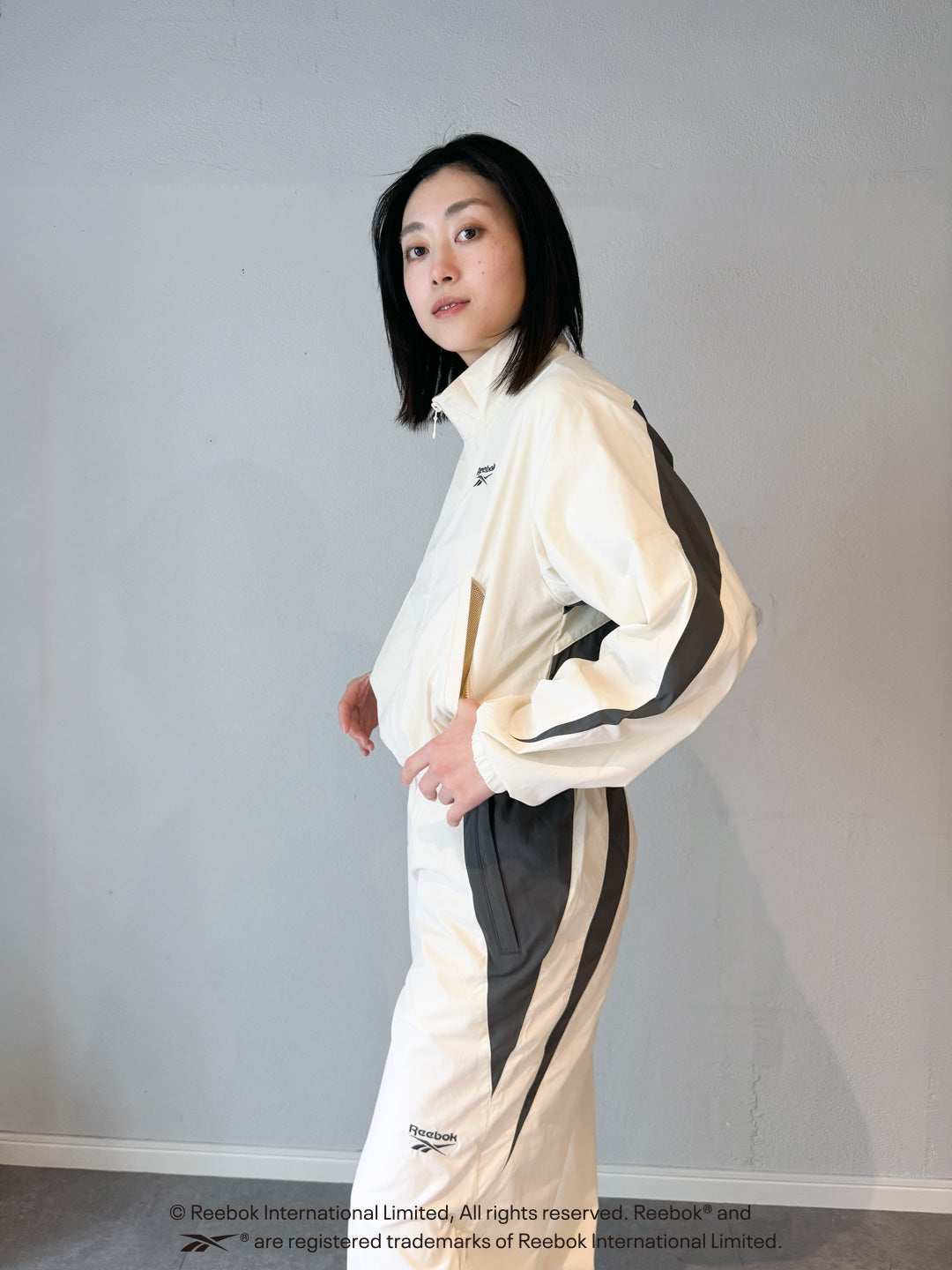 HYPER TECH TRACK VECTOR SHORT WIND JACKET / リーボック ハイパーテック ベクターショートウィンドジャケット