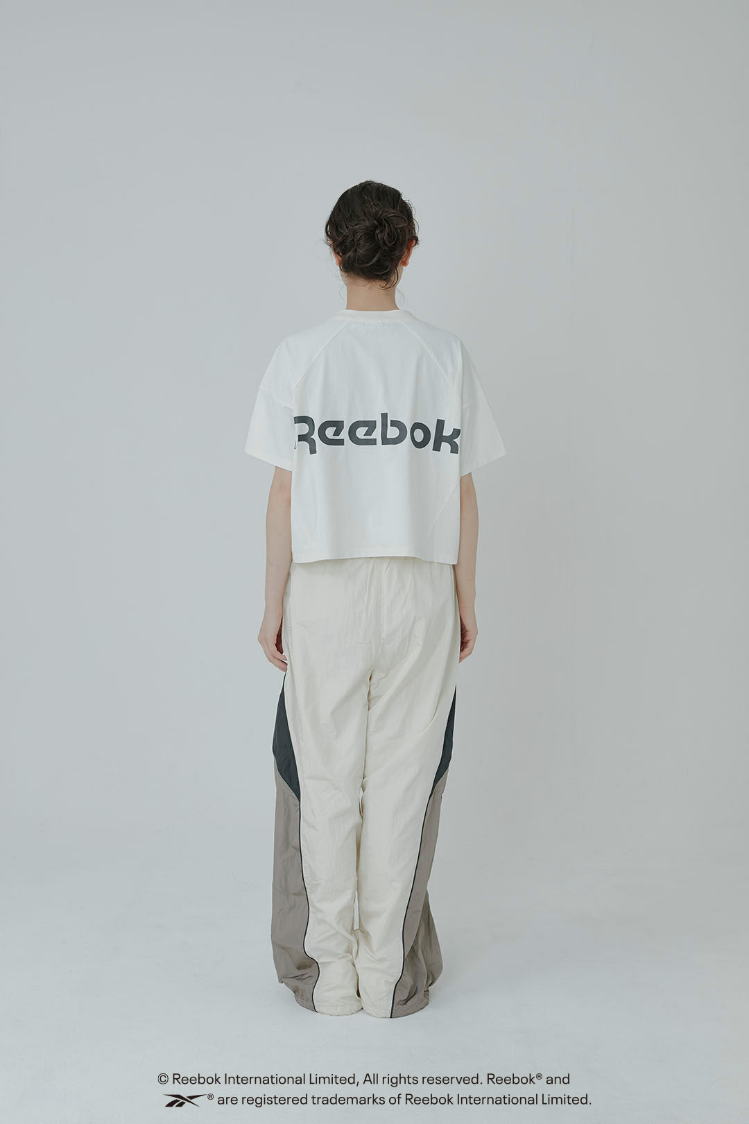 ESSENTIAL SS LOGO  SHORT-TEE / リーボック エッセンシャル ロゴ ショートTシャツ