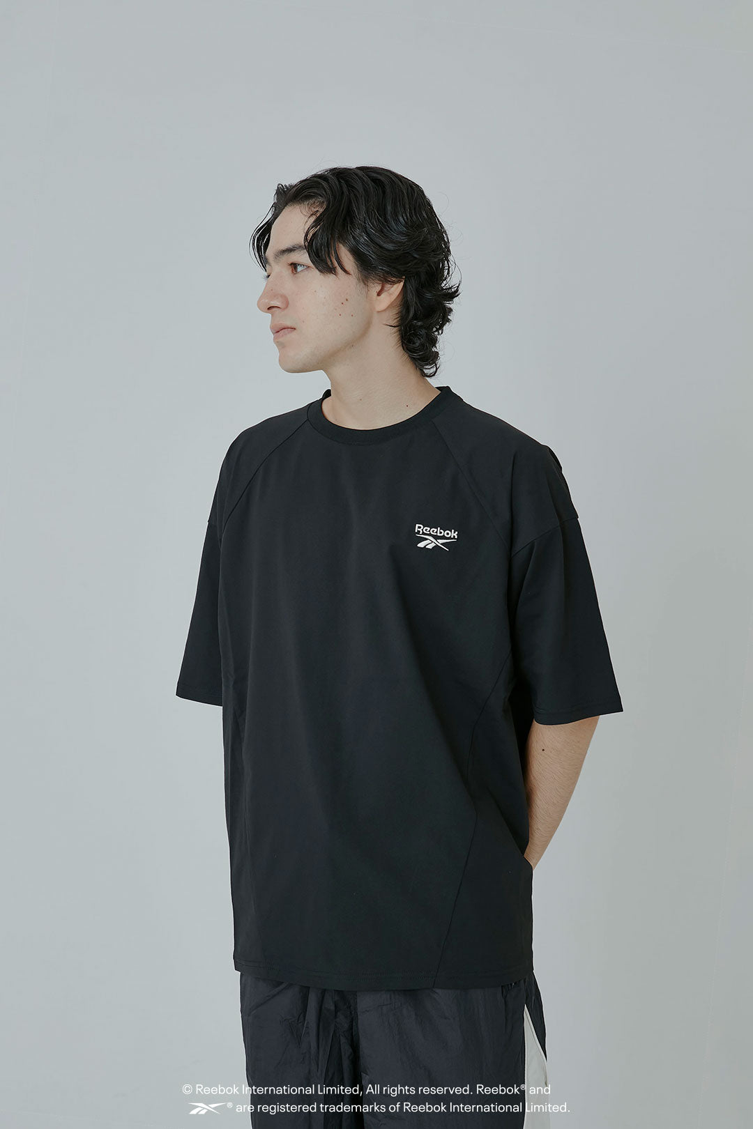 ESSENTIAL SS LOGO-TEE REEBOK / リーボック エッセンシャル SSロゴTシャツ