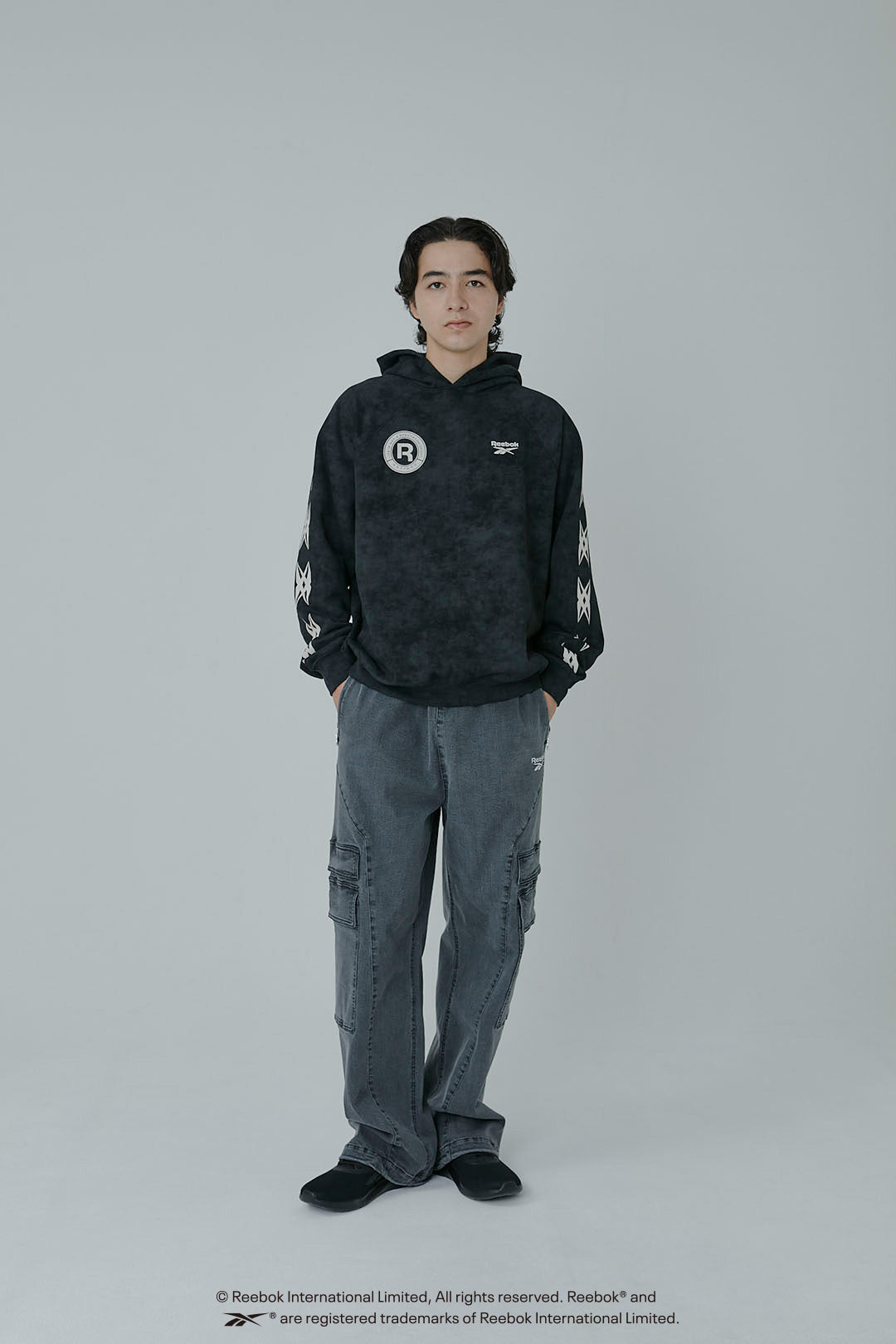 ESSENTIAL LOGO HOODIE/ リーボック エッセンシャル ロゴ フーディ