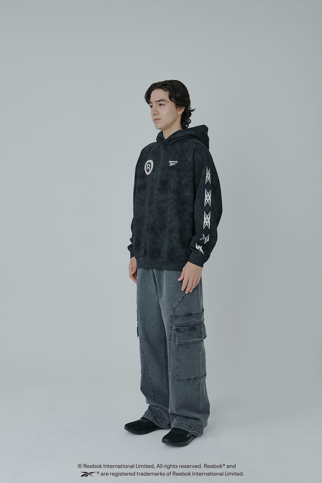 ESSENTIAL LOGO HOODIE/ リーボック エッセンシャル ロゴ フーディ