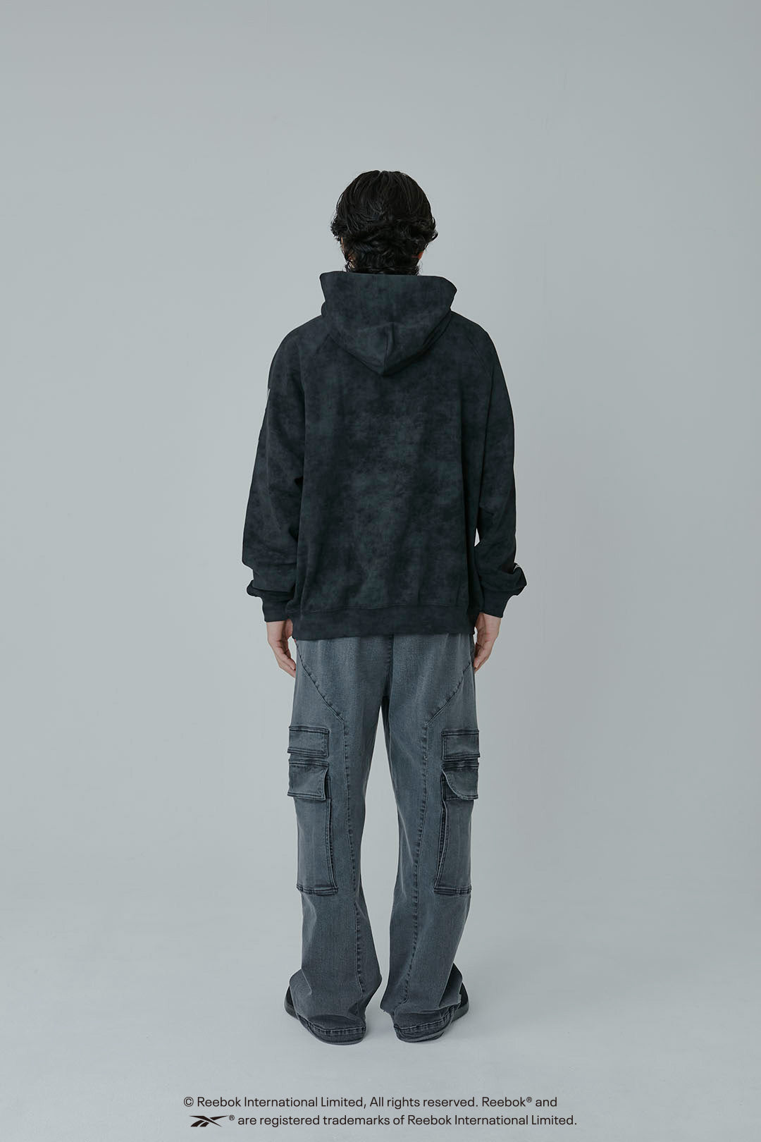 ESSENTIAL LOGO HOODIE/ リーボック エッセンシャル ロゴ フーディ